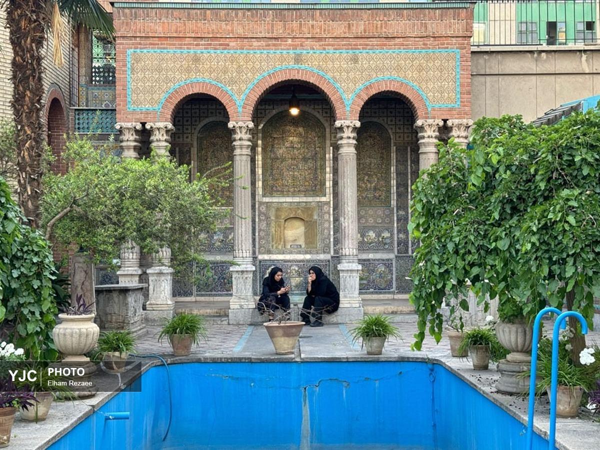 منظره پاییزی نگارخانه برگ