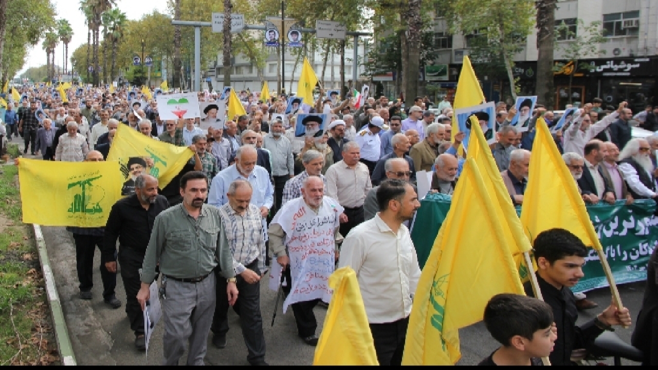 راهپیمایی جمعه های  خشم و نصر نمازگزاران گیلانی+تصاویر