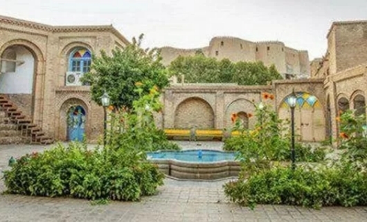 در سایه فلک&zwnj;الافلاک، خانه&zwnj;ای که باید دید
