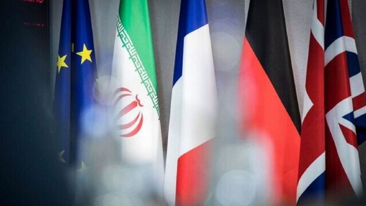 نبرد شرق و غرب در قلب اروپا + فیلم