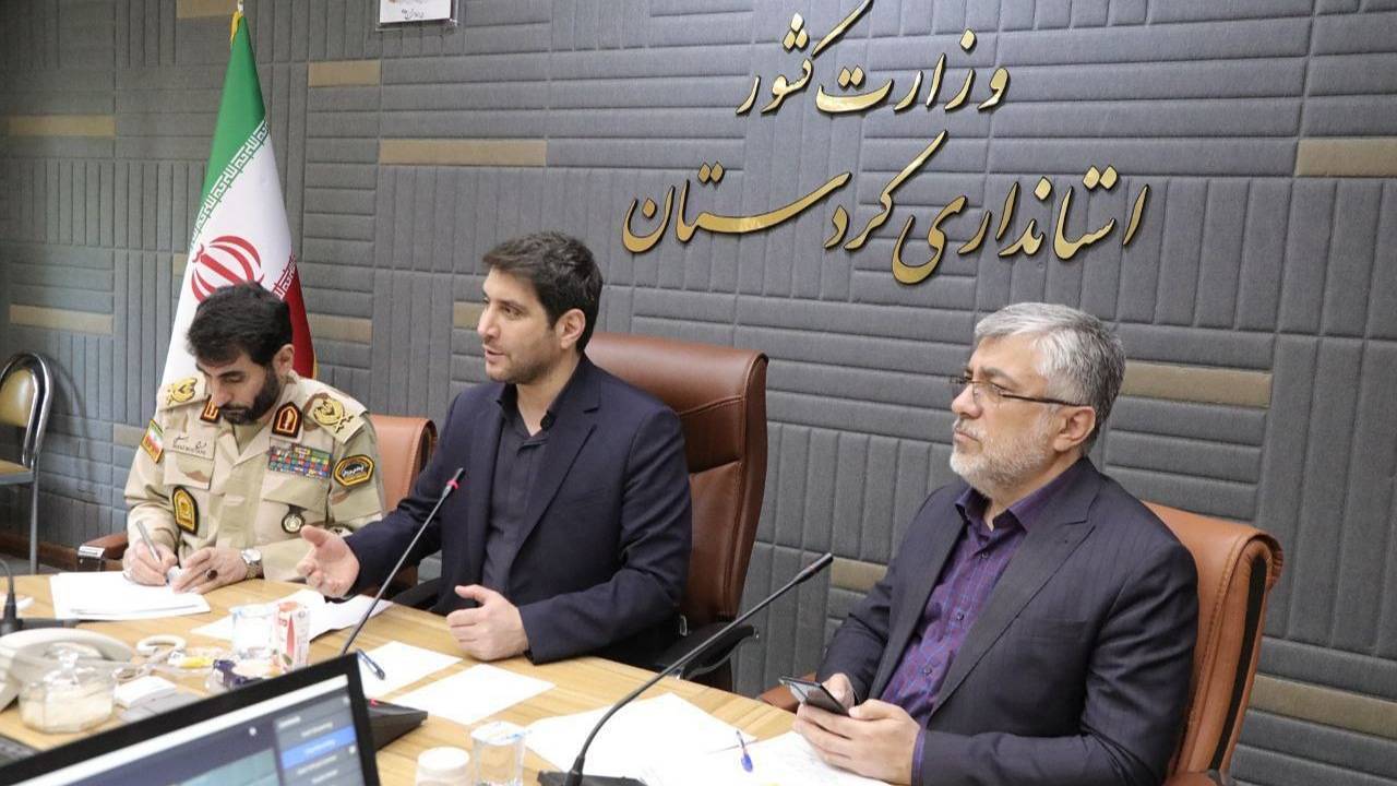 ظرفیت تجارت مرزی باید به نفع مرزنشینان استفاده شود