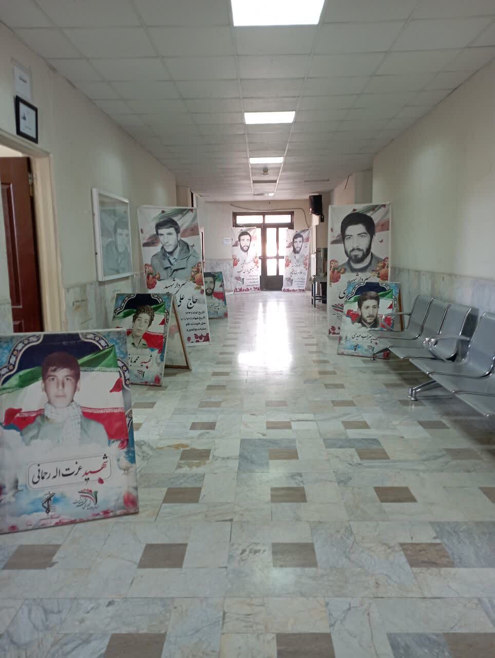 نصب تمثال شهدا و چهار سرداران شهید ماهدشت به مناسبت هفته دفاع مقدس نصب تمثال شهدا و چهار سرداران شهید ماهدشت به مناسبت هفته دفاع مقدس