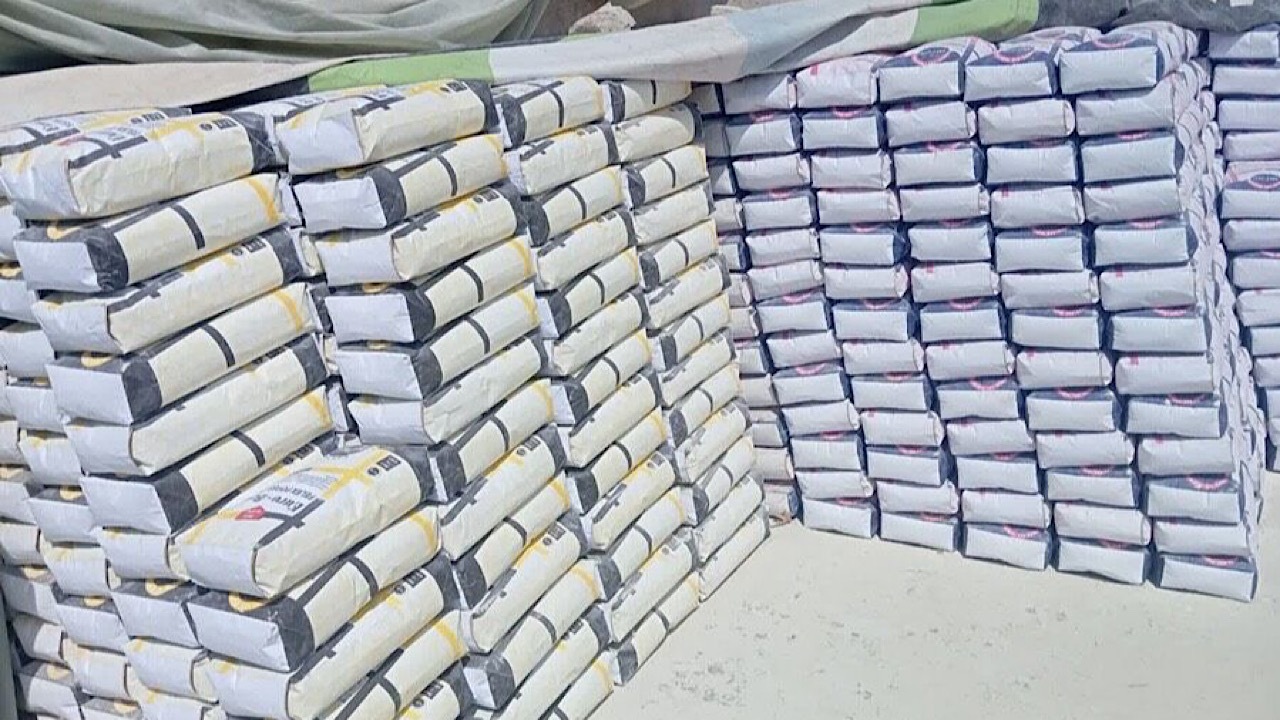توقیف ۲ برند غیراستاندارد چسب کاشی