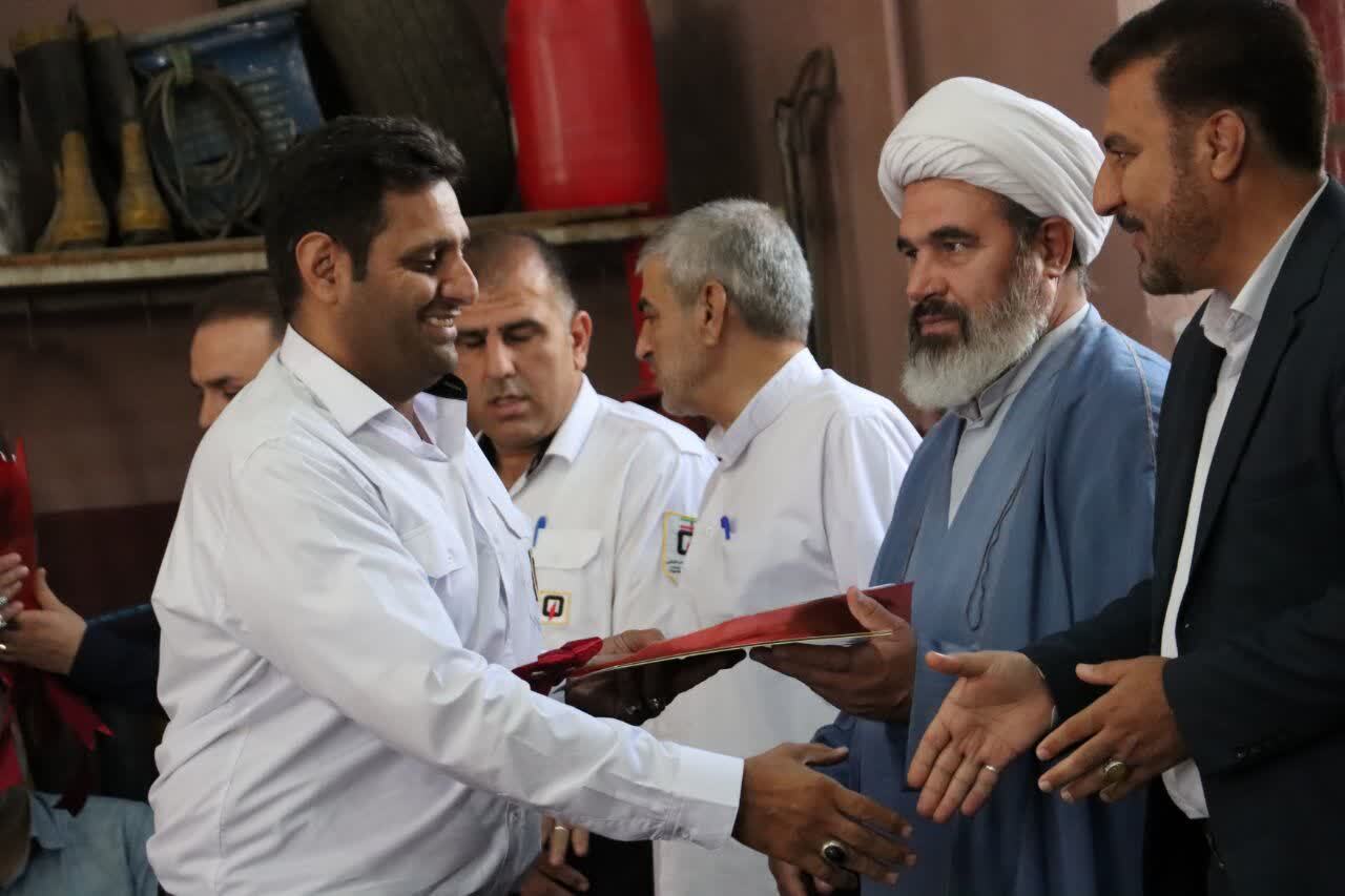مراسم تجلیل از آتش&zwnj;نشانان ماهدشتی