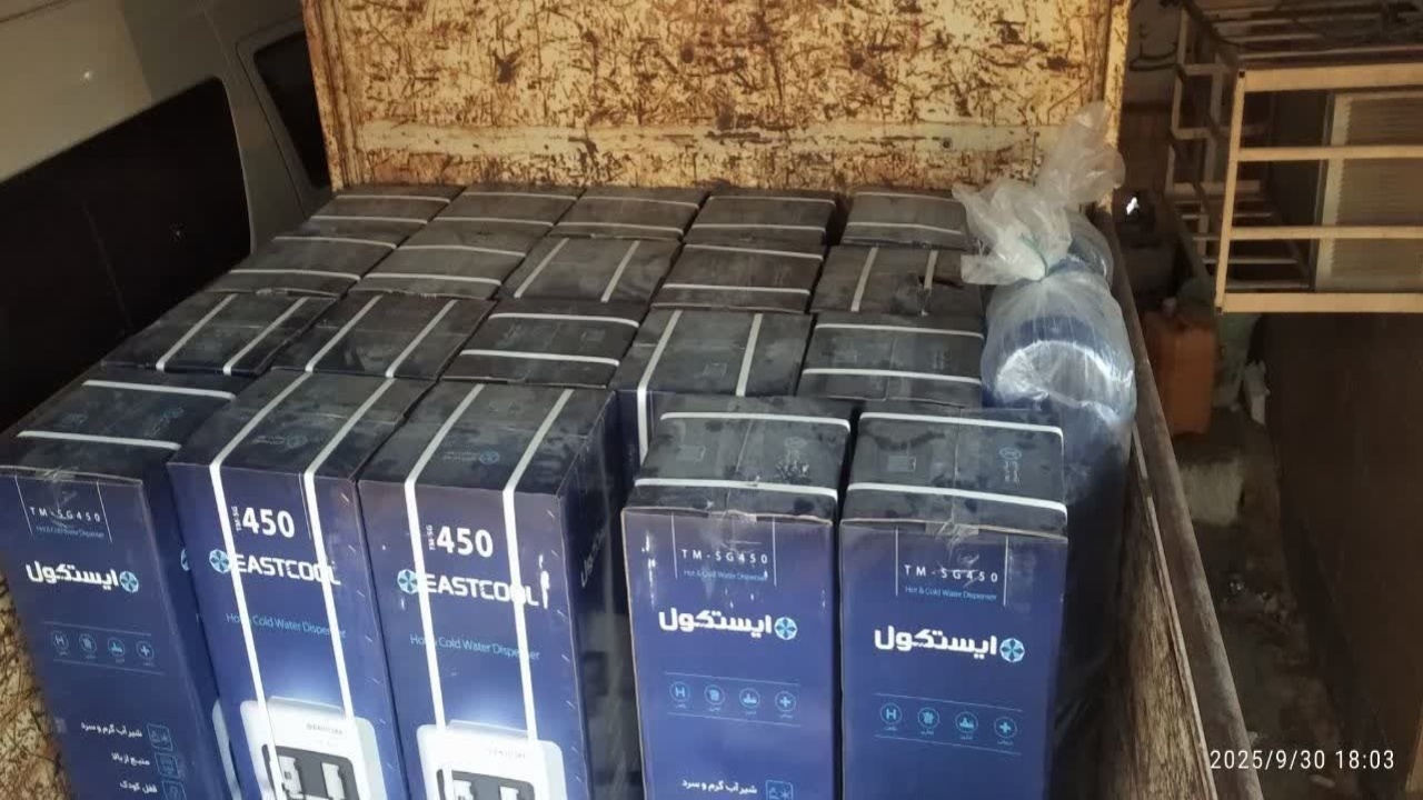 اهدای ۲۵ دستگاه آبسردکن و کولرگازی به مدارس هندیجان