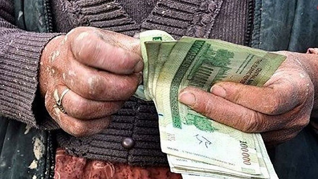 دستمزد کارگری در لرستان؛ قانونی روی کاغذ، زندگی زیر خط فقر