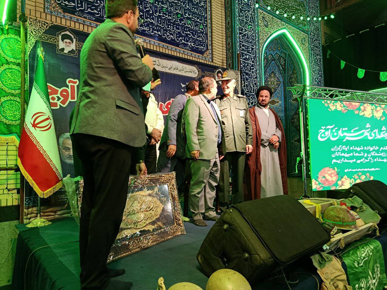 برگزاری مراسم یادواره شهدای شهرستان آوج در قاب دوربین شهروندخبرنگار
