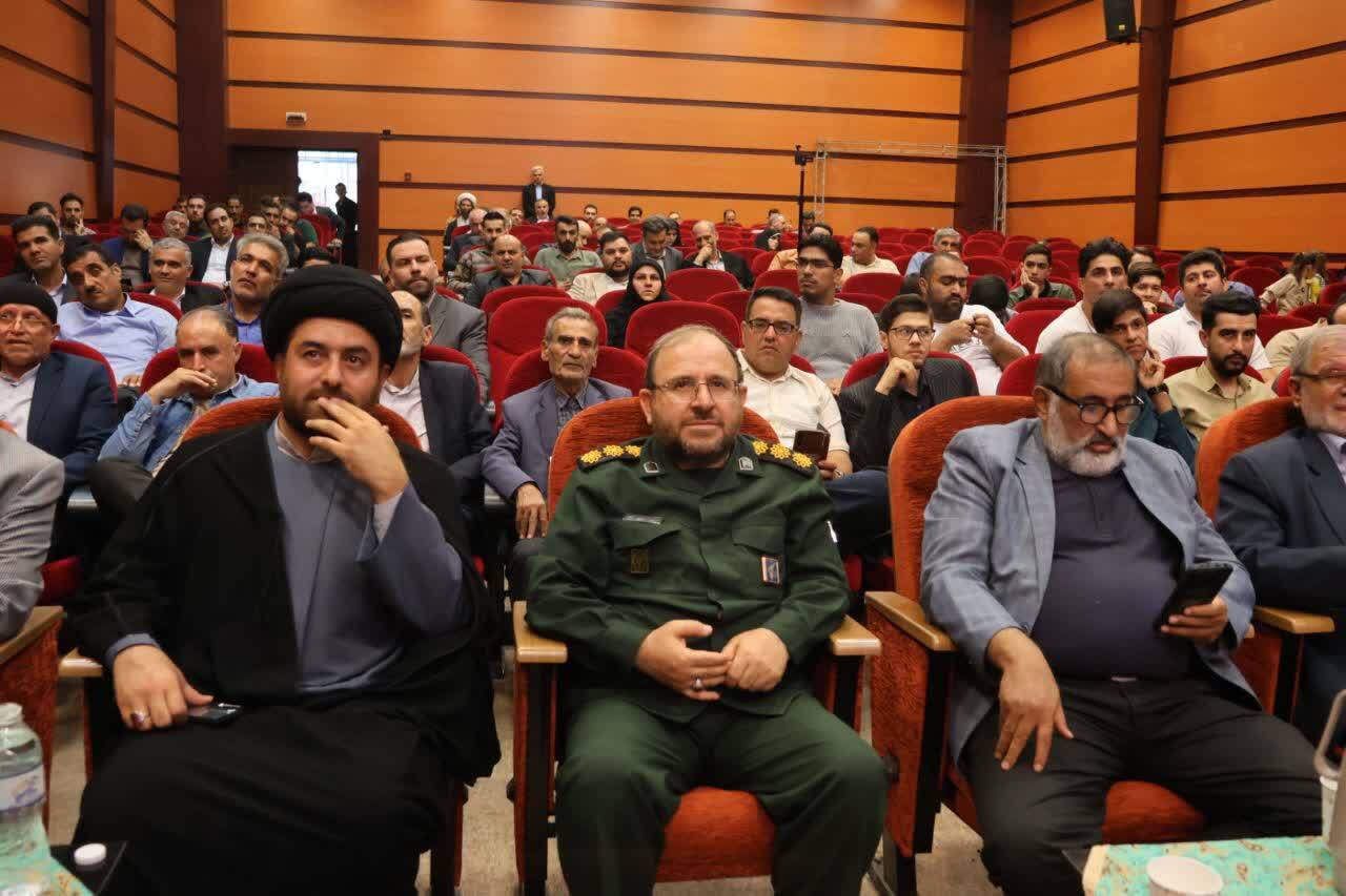 برگزاری اولین عصر شعر مقاومت در شهرستان بهارستان