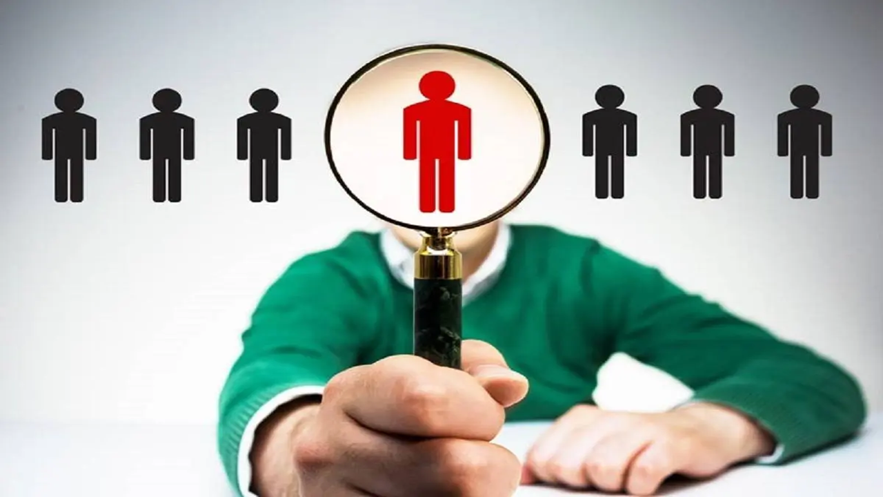 نیروهای شرکتی بانک ملی در انتظار تبدیل وضعیت