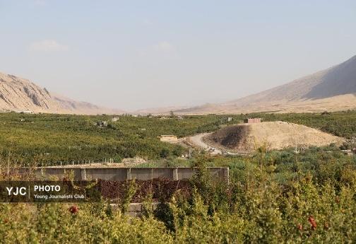 قاب هایی در میان سرخی انار تنگ سیاب/ فعلا منتشر نشود