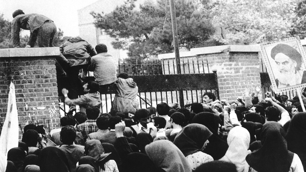 اگر ۱۳ آبان اتفاق نمی‌افتاد، الان روابط ما با آمریکا چگونه بود؟ + فیلم