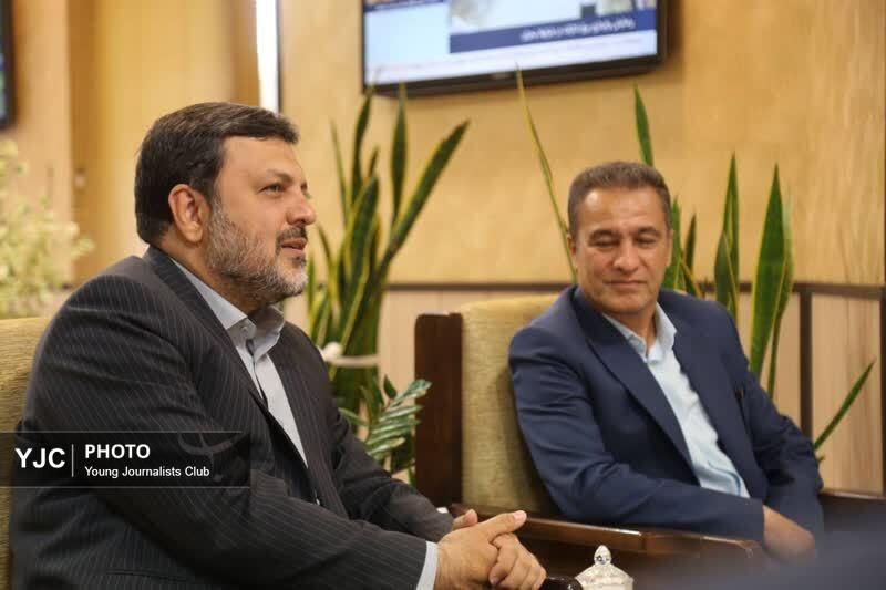 صداوسیمای فارس آماده همکاری با مرکز تحقیقات کشاورزی فارس
