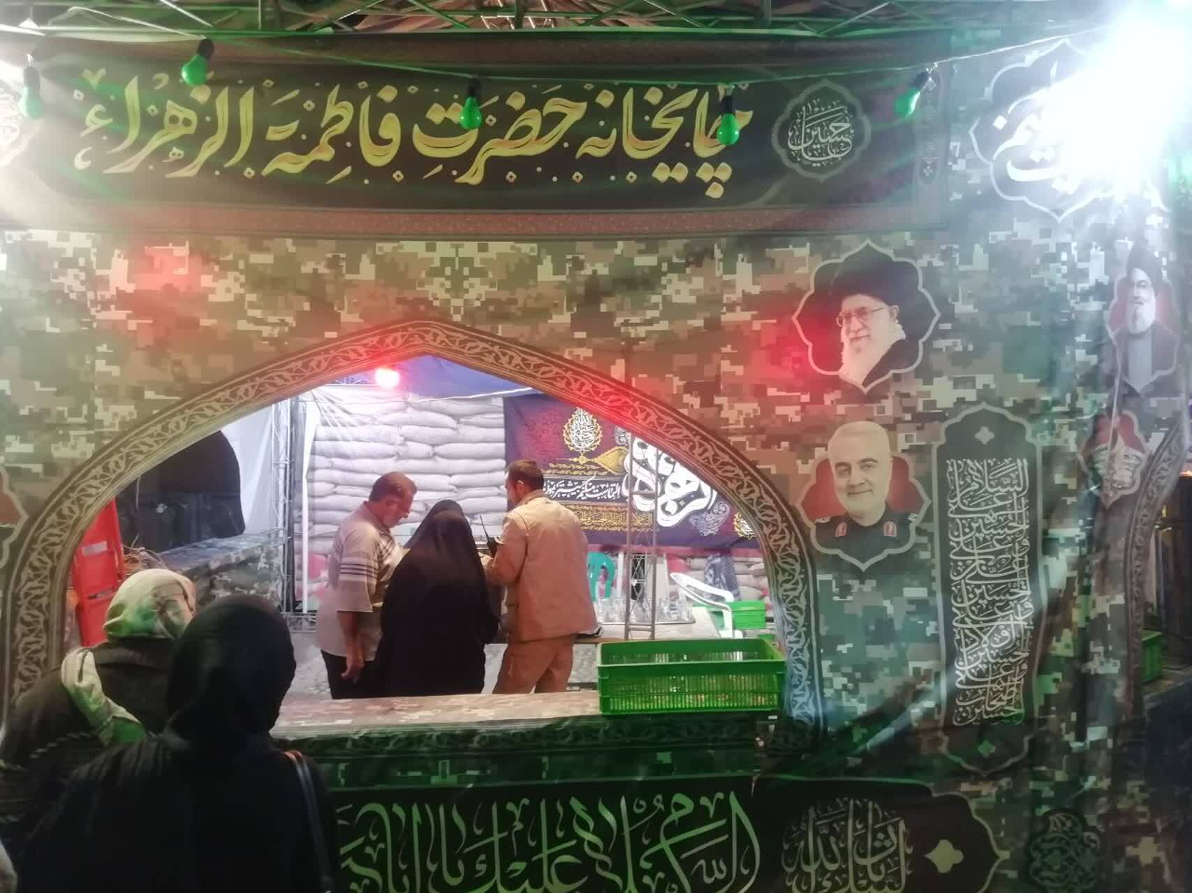 شیراز به مناسبت ایام فاطمیه رنگ و بوی عزا و ماتم گرفت