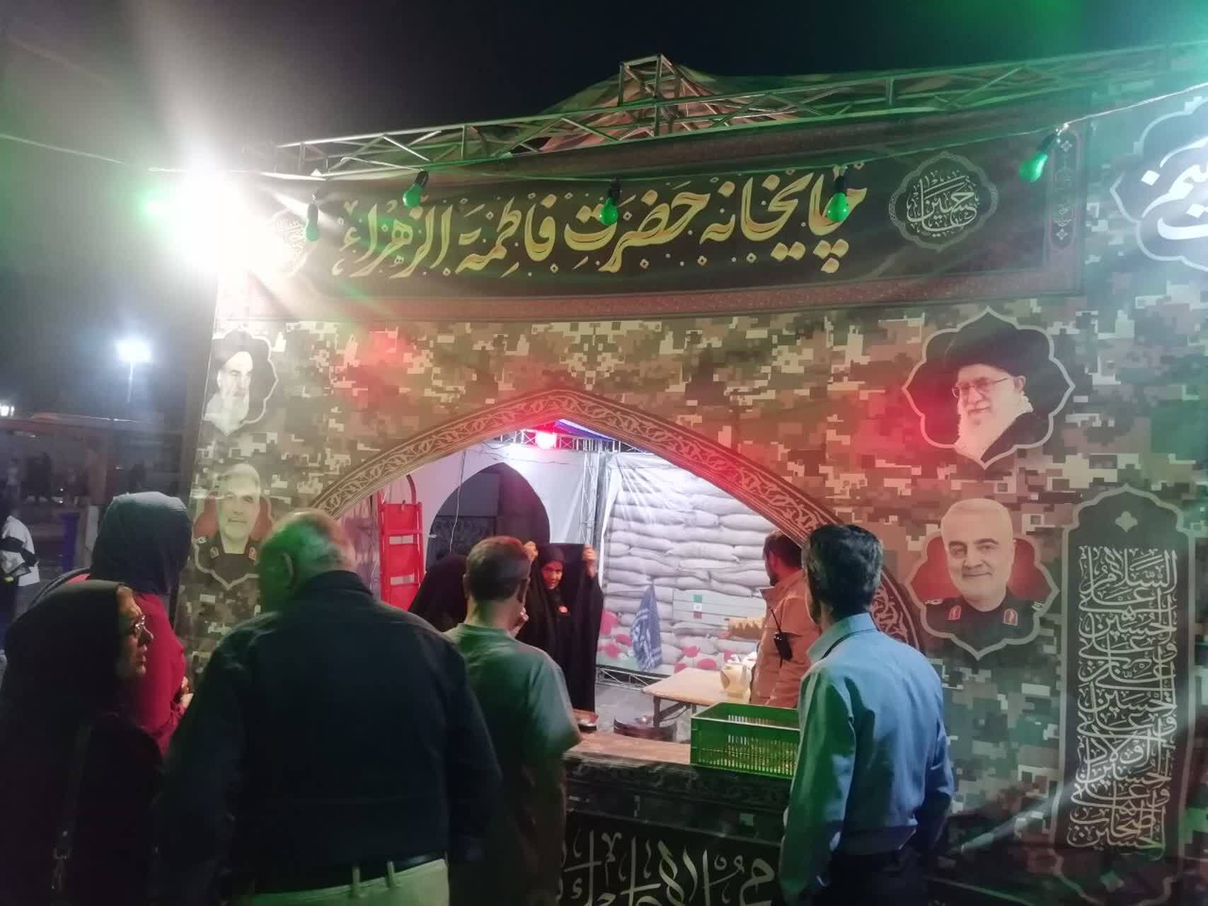 شیراز به مناسبت ایام فاطمیه رنگ و بوی عزا و ماتم گرفت