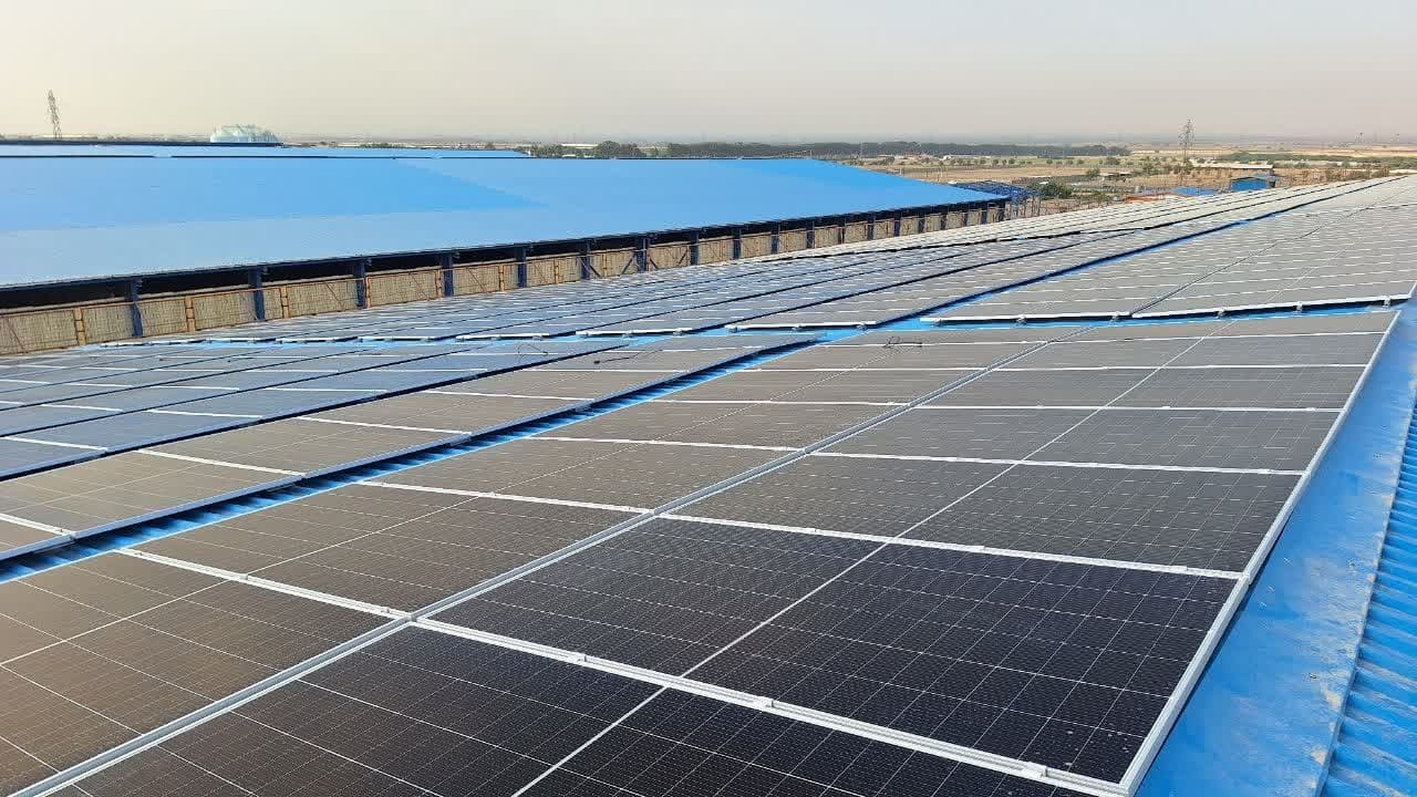 شرکت برق آذربایجان غربی در ساخت نیروگاه خورشیدی پا پیش گذاشت