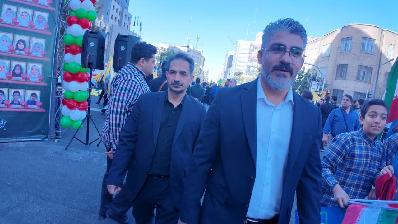 تصاویری از حضور باشکوه پایتخت نشینان در یوم الله ۱۳ آبان
