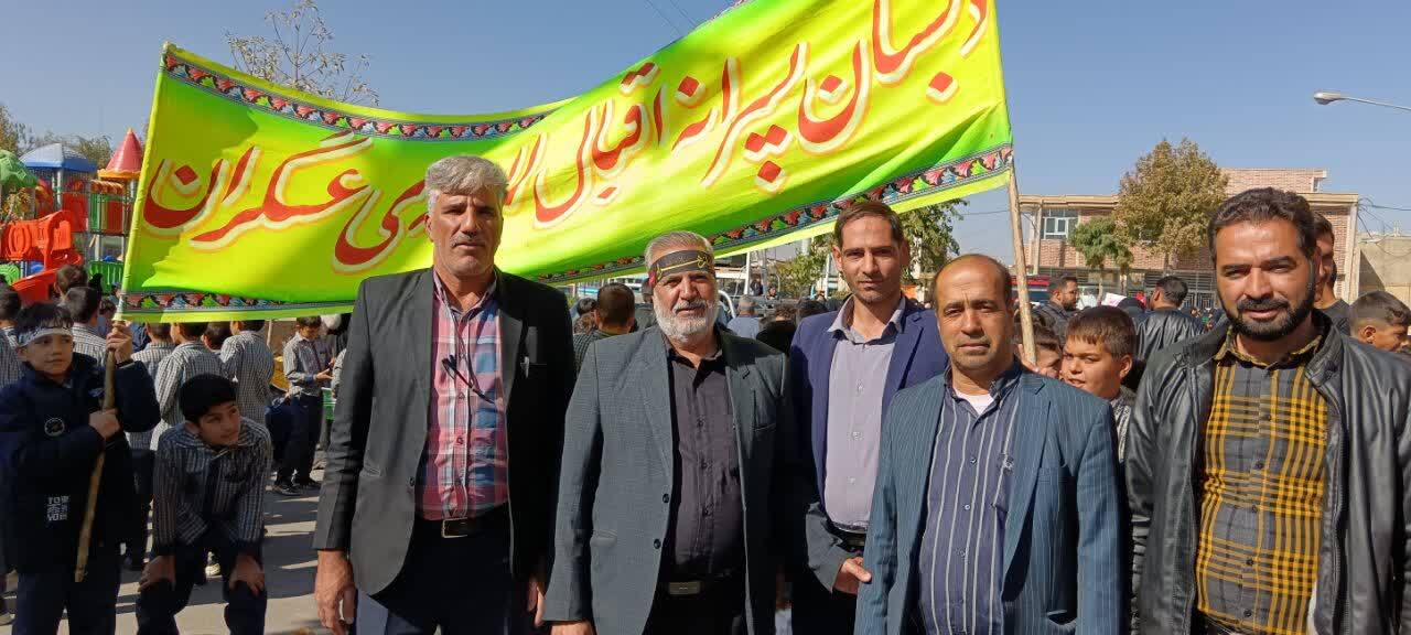 فریاد استکبارستیزی مردم بخش عسگران شهرستان تیران و کرون در راهپیمایی ۱۳ آبان
