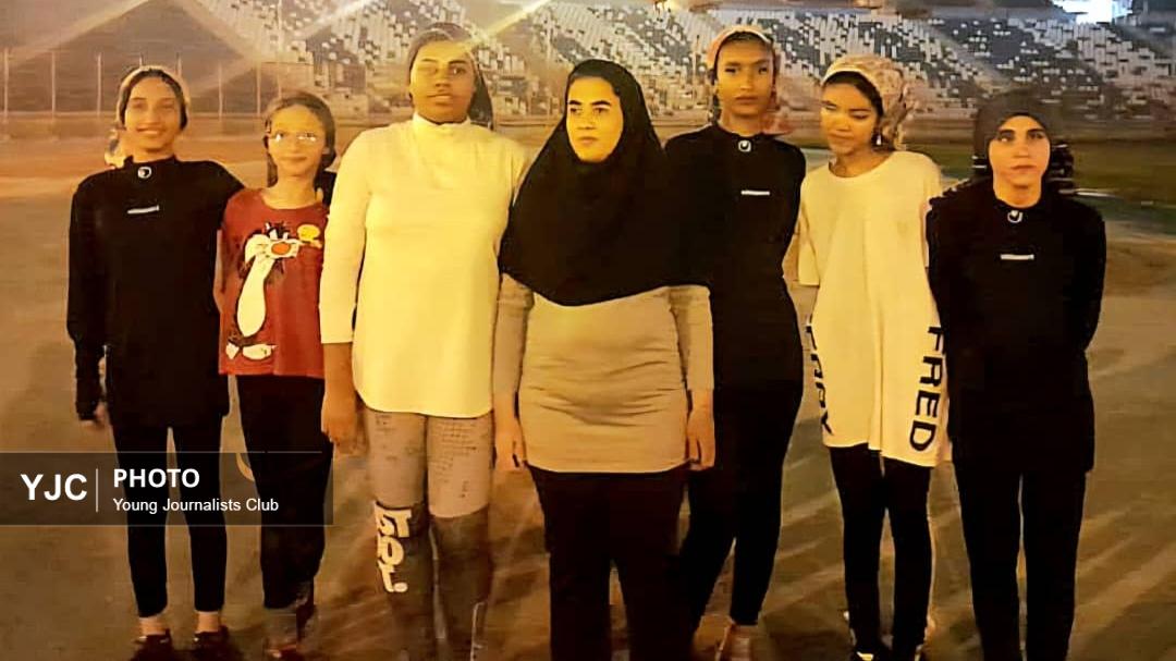 مسابقات روز دانش‌آموز با طعم انگیزه؛ درخشش نابینایان بندرعباس در دوومیدانی