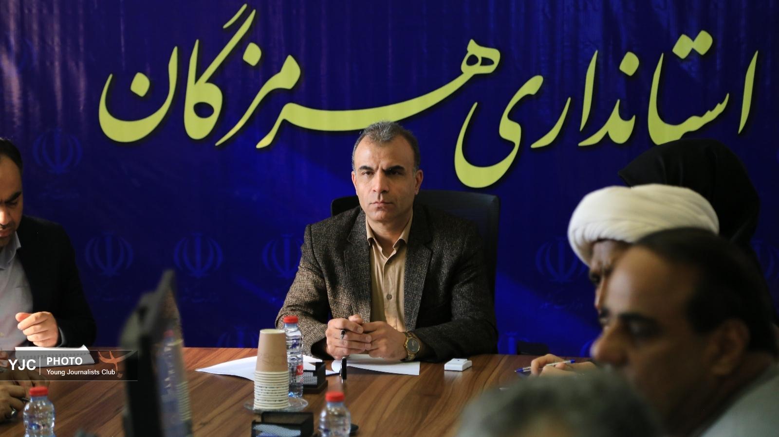 تأمین آرد برای پخت نان کامل در دستور کار است 