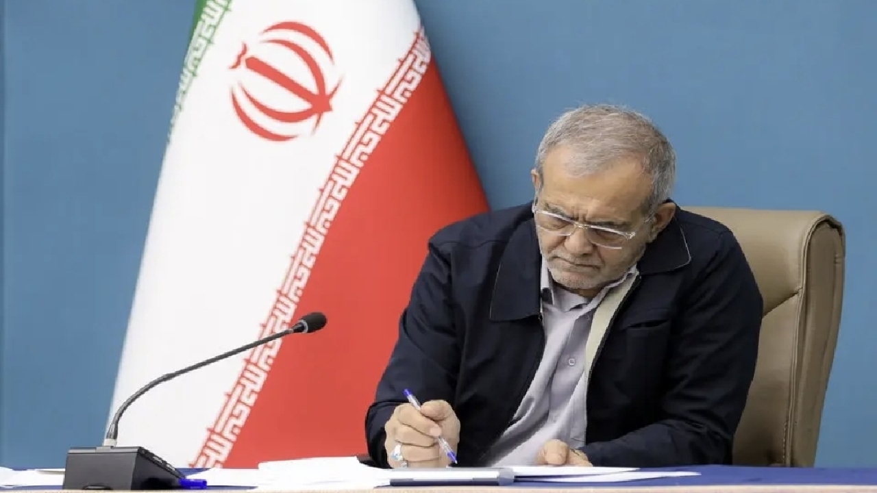 پیام تسلیت رئیس‌جمهور در پی درگذشت صابر کاظمی