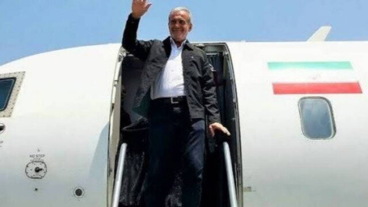 رئیس جمهور وارد سنندج شد