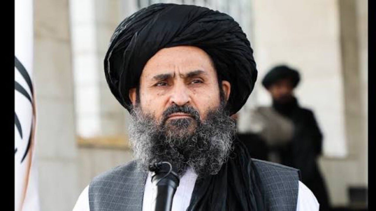 سفر معاون اقتصادی طالبان به مناطق زلزله‌زده افغانستان