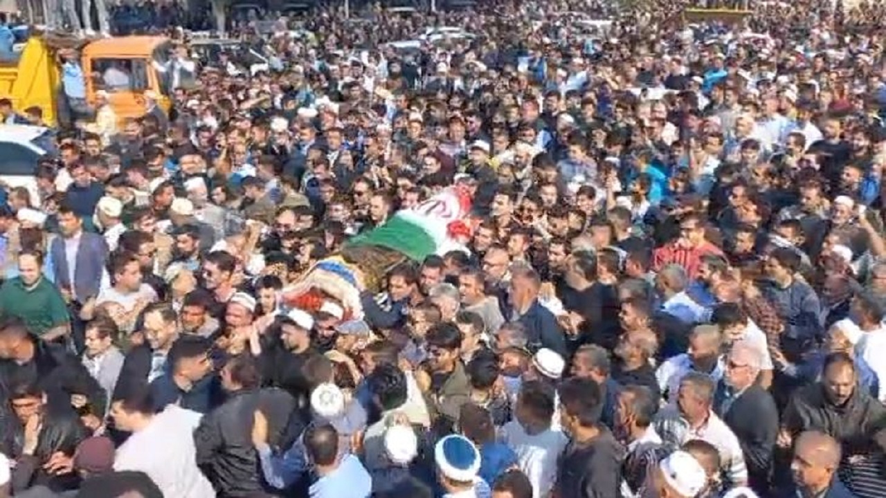 تشییع پیکر جوان نامدار والیبال ایران در گلستان/ صابر کاظمی در خاک آرام گرفت + فیلم و تصاویر