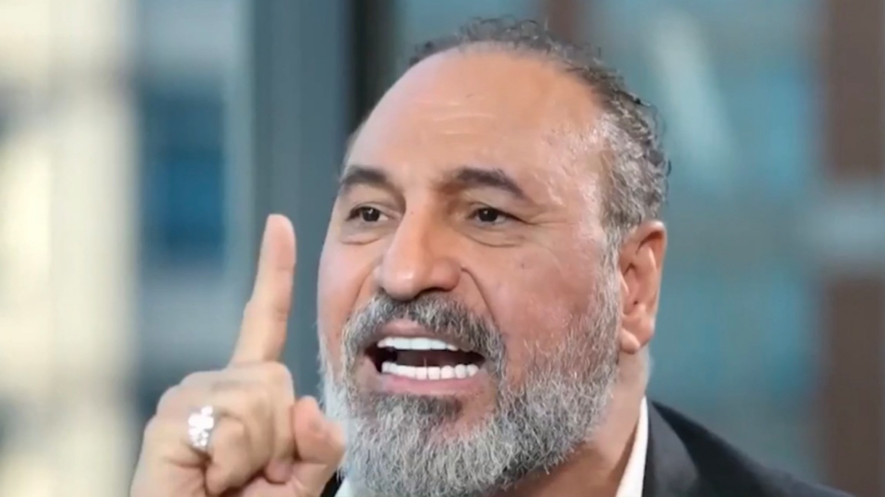 خشم و اعتراف بازیگر فراری از عدم همراهی هنرمندان خارج‌نشین با براندازها! + فیلم