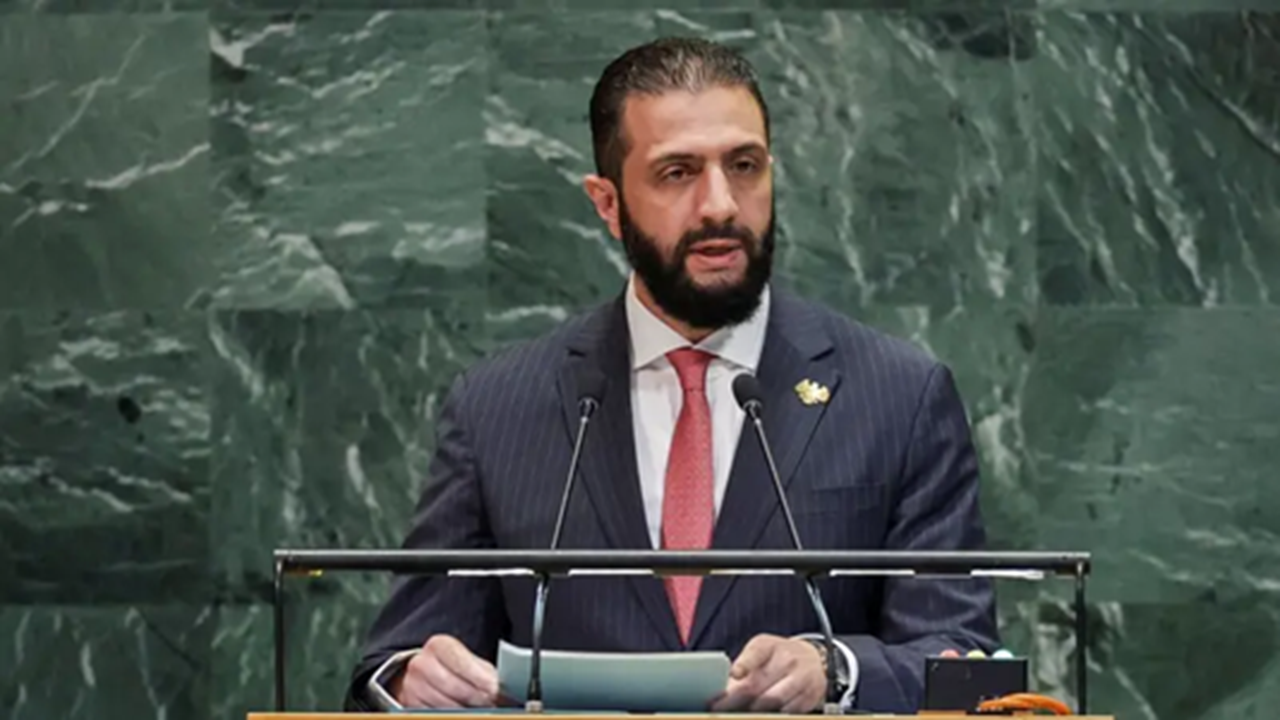 اتحادیه اروپا آماده حذف نام الجولانی از فهرست تحریم‌ها