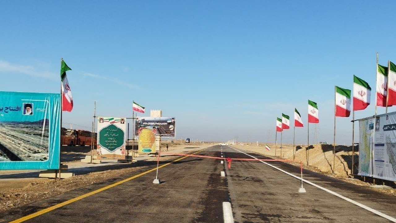 بهره‌برداری از ۲۰۱ کیلومتر بزرگراه و راه اصلی از هامون تا مکران