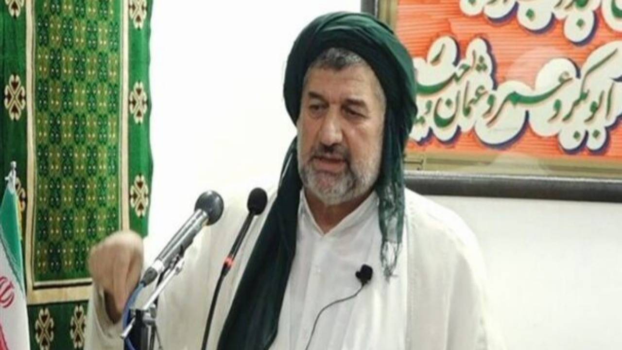 قرآن معلم ناطق و مسیر قرآن، راهی روشن و مایه سعادت است