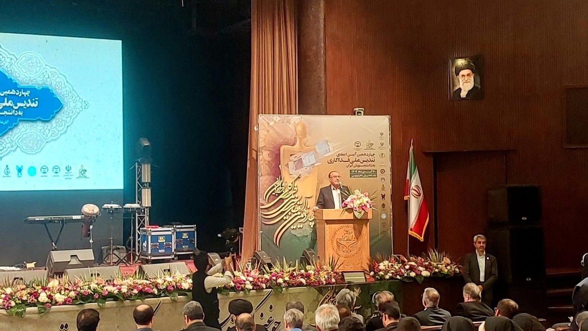 باشگاه خبرنگاران -تقدیر از ۳۷ شخصیت فداکار در چهاردهمین آیین اعطای تندیس فداکاری