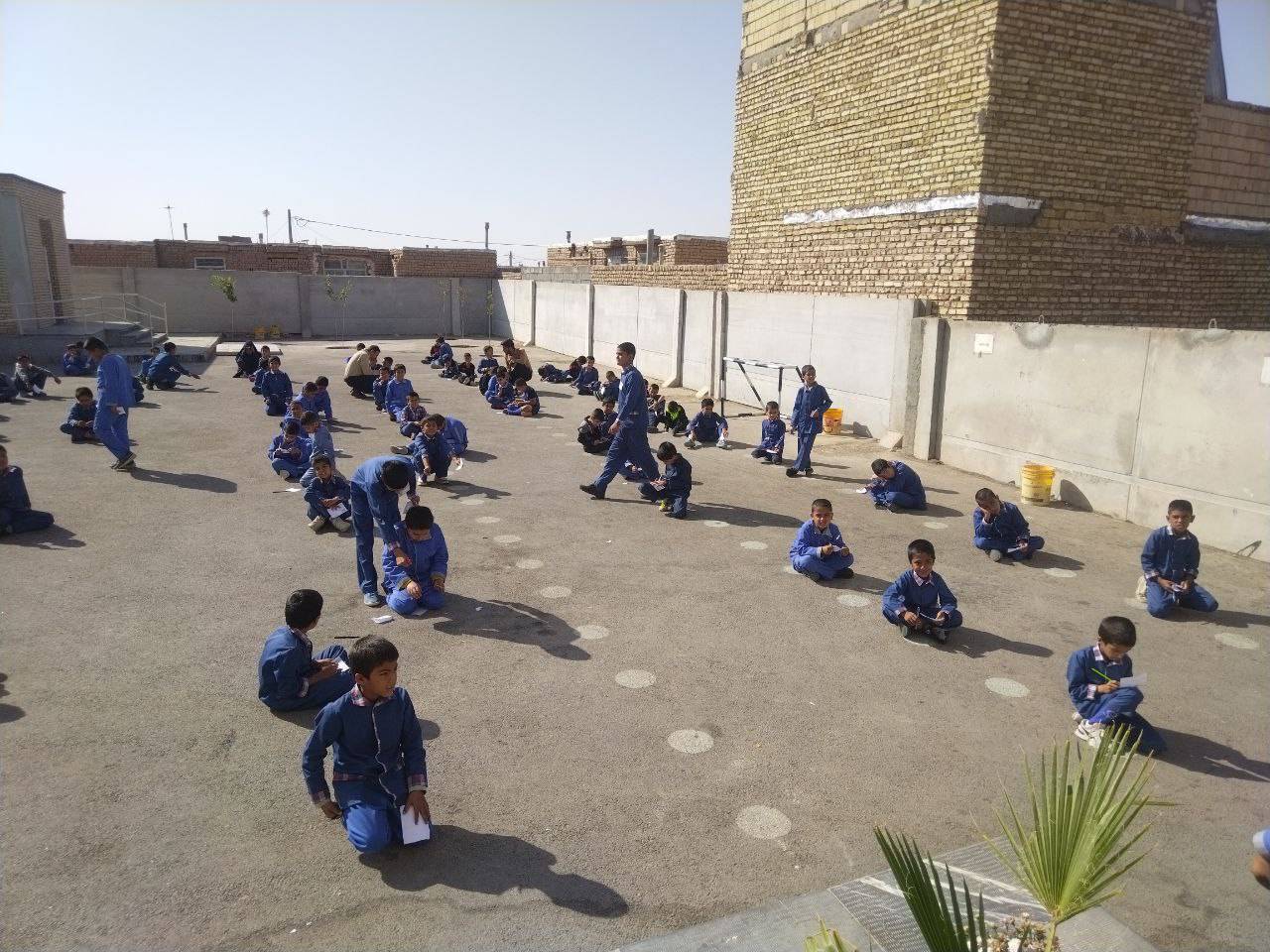 برگزاری مراسم بیست و هشتمین دوره انتخابات شوراهای دانشآموزی در دبستان مهرعظام انابد برگزاری مراسم بیست و هشتمین دوره انتخابات شوراهای دانشآموزی در دبستان مهرعظام انابد