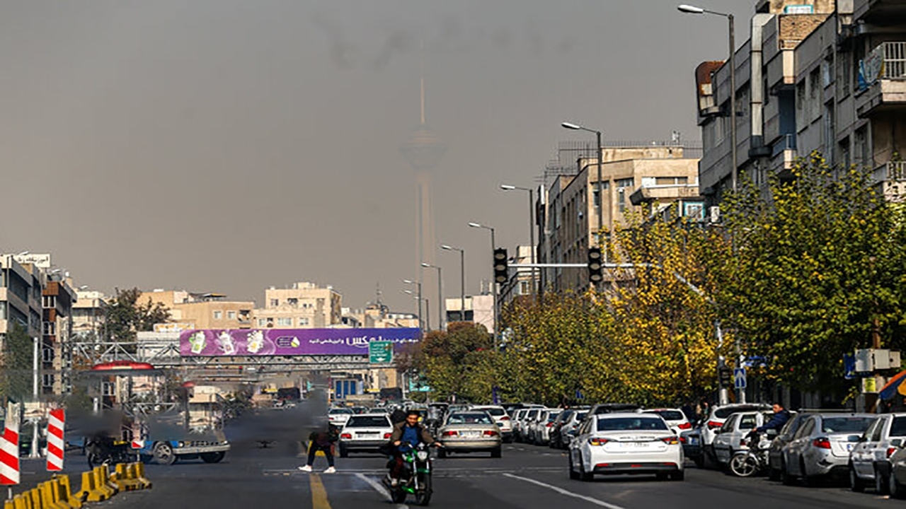 هوای تهران در شرایط نارنجی و «ناسالم» برای گروه‌های حساس