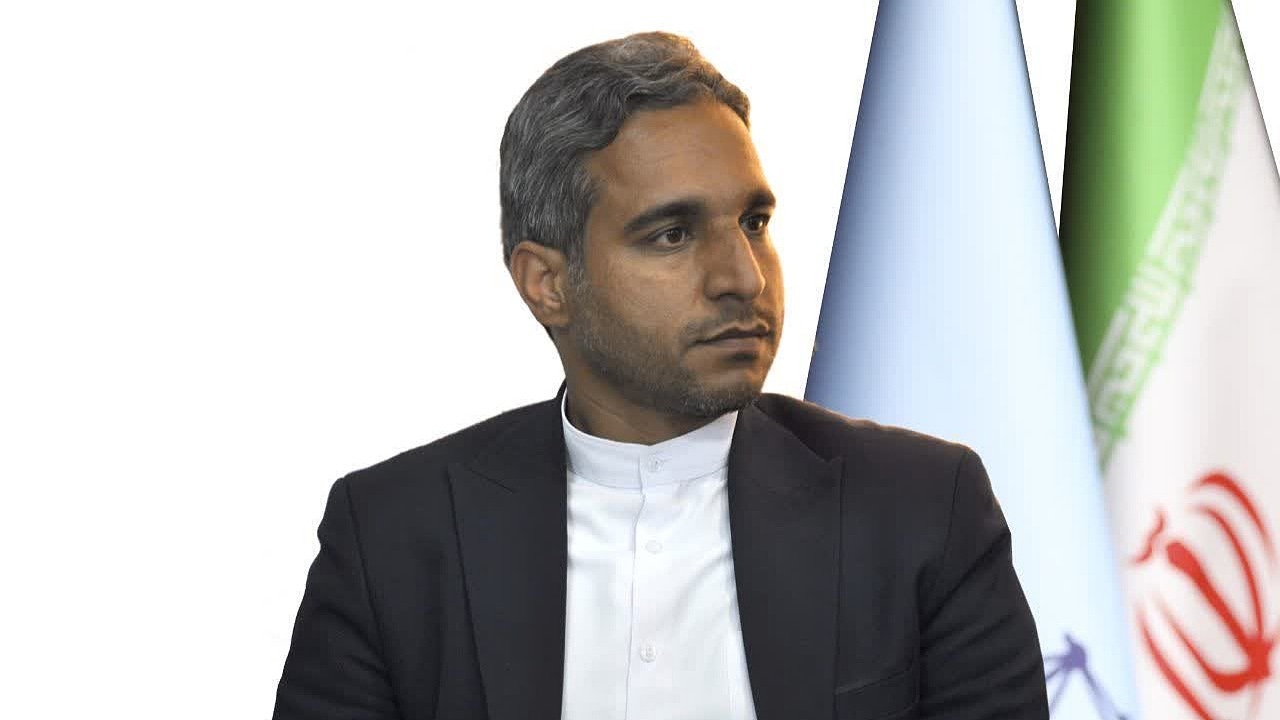 توقیف فوری کامیون‌های حامل قاچاق سوخت در منوجان