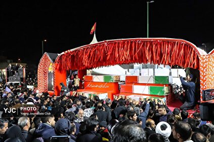 آیین بدرقه کاروان «اهالی بهشت» در اصفهان