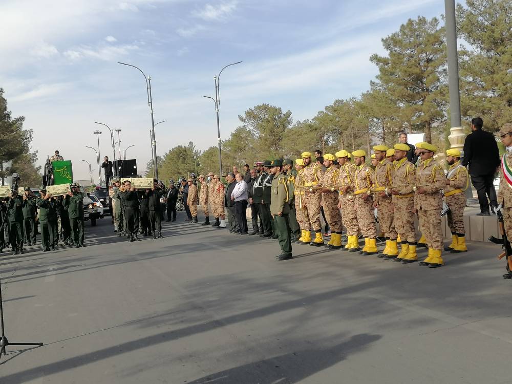 ستاره های چشمک زن به کرمان باریدند +فیلم وعکس ستاره های چشمک زن به کرمان باریدند +فیلم وعکس