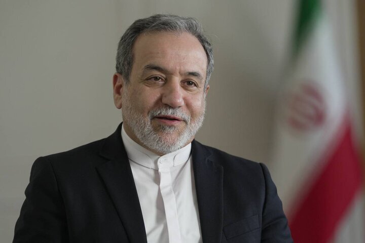 رابطه ایران با همسایگان در مسیر پیشرفت قرار دارد