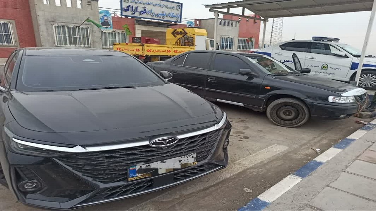 پایان سرعت‌نمایی در قم؛ دو خودرو پرخطر زمین‌گیر شدند
