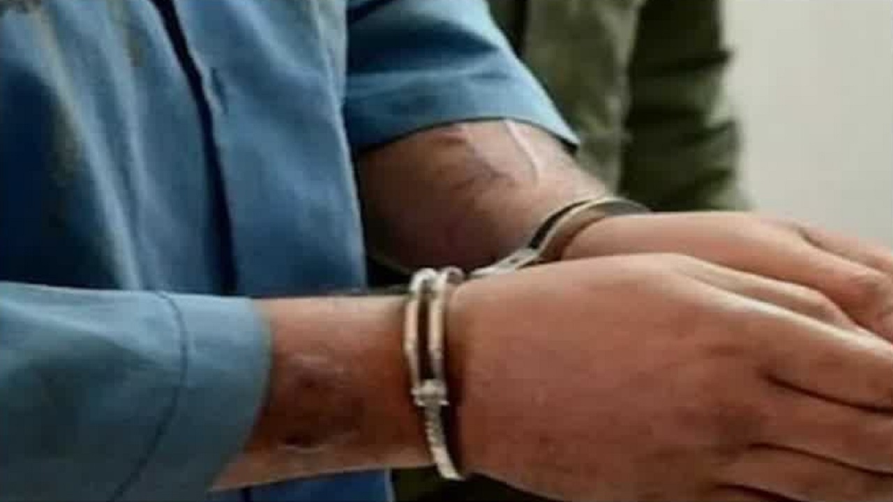 متهم فراری بعد از ۵ سال در شهرستان نور دستگیر شد
