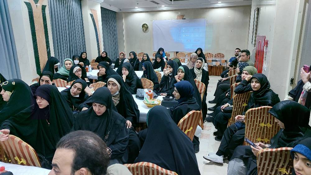 دانشجویان در سفر حج عمره