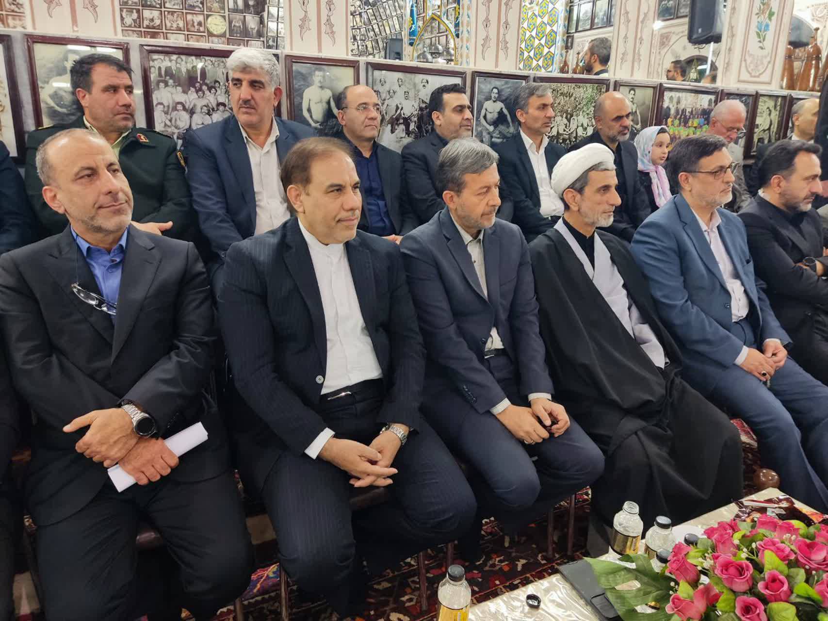 « گلریزان اجتماعی» به استان اصفهان رسید