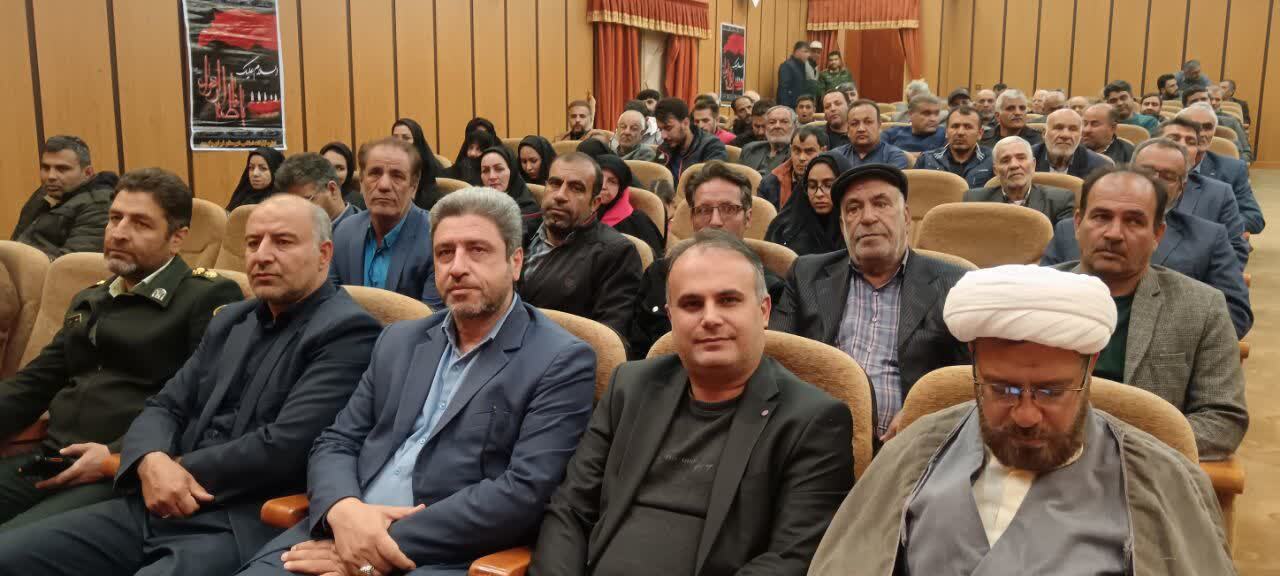 تجلیل از خادمان و موکب داران اربعین حسینی تیران و کرون