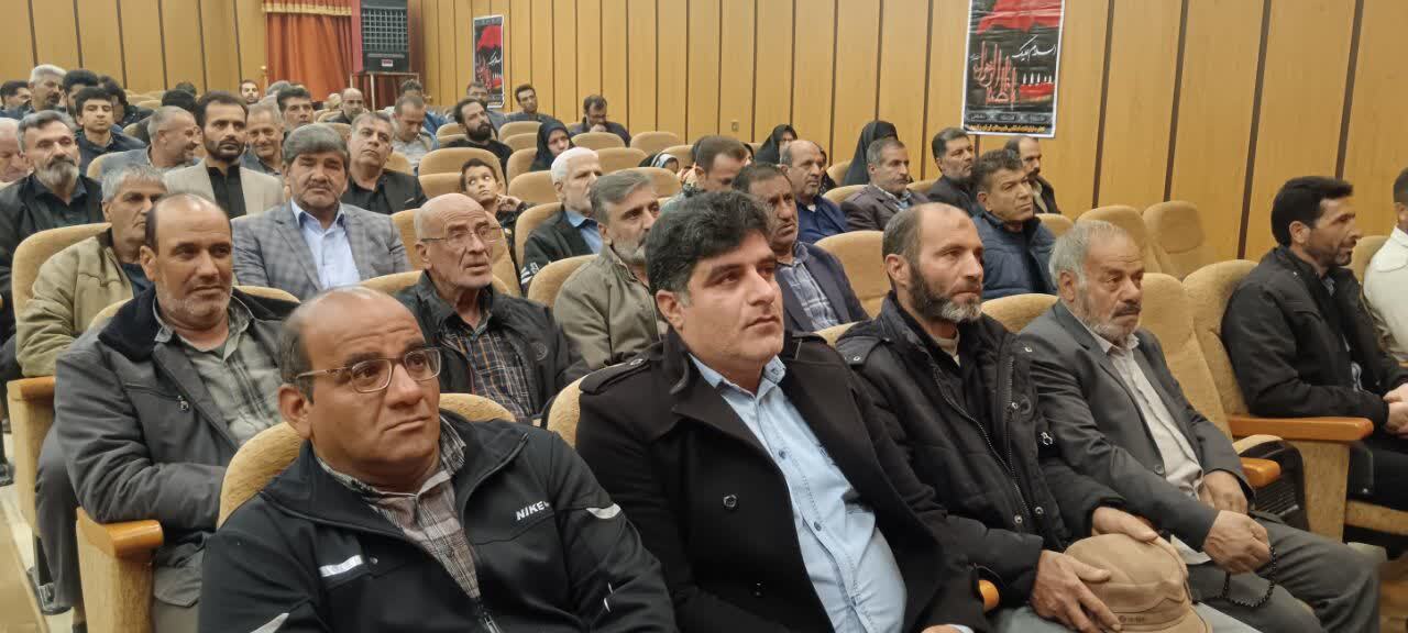 تجلیل از خادمان و موکب داران اربعین حسینی تیران و کرون