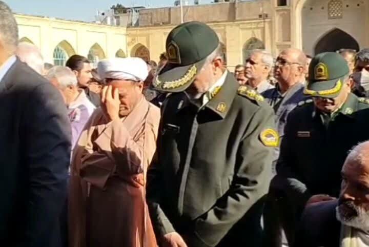 وداع مردم نیشابور با پیکر جانباز سرافراز