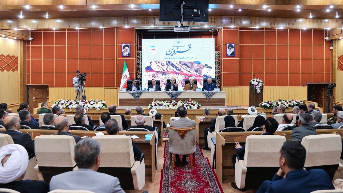 باشگاه خبرنگاران -مسئله حجاب و عفاف نباید به ابزاری برای منازعه بدل شود