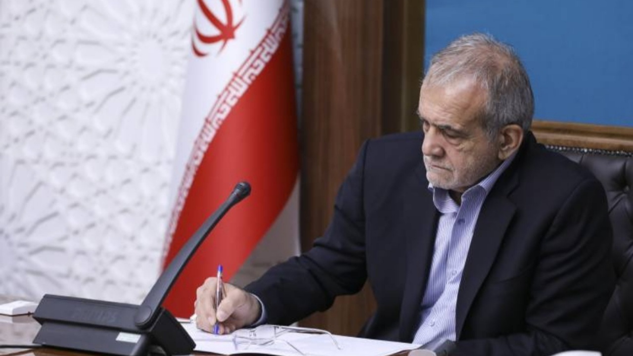 انتصاب ۳ عضو شورای‌عالی فضایی از سوی پزشکیان