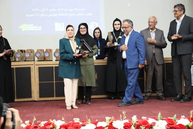 استاد دانشگاه شیراز برگزیده منتخب و پیشکسوت تأثیرگذار در زیست‌شناسی ایران شد