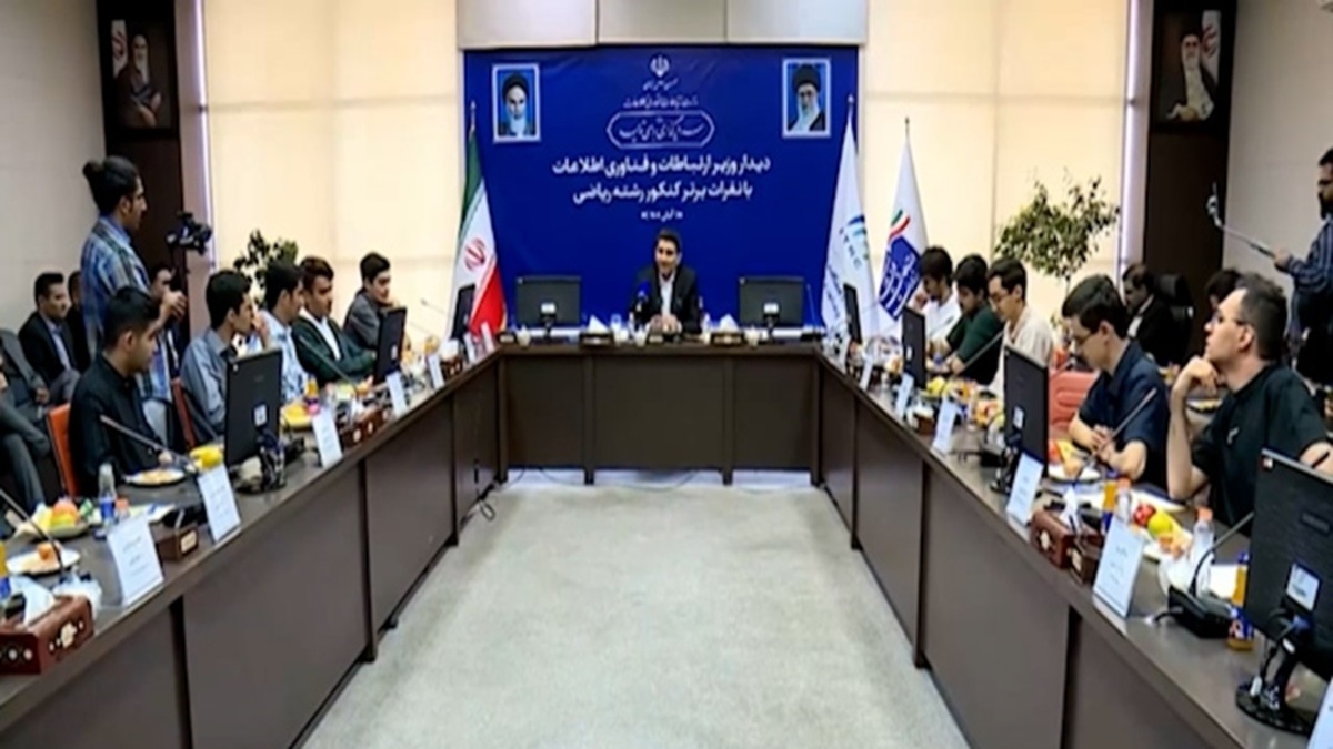 انتقاد وزیر بهداشت از دور زدن کنکور پزشکی + فیلم