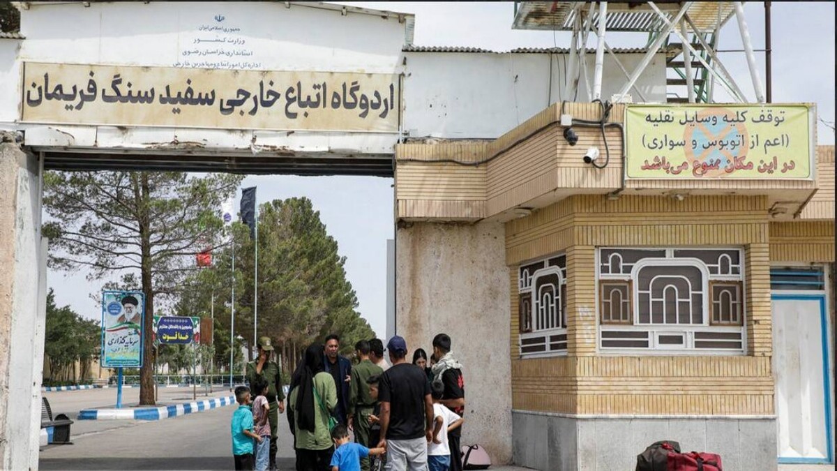 باشگاه خبرنگاران -ممنوعیت پذیرش اتباع خودمعرف در اردوگاه سفید سنگ